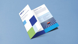 Sechsseitiger DIN lang-Flyer der WE;D GmbH mit Corporate Design und IT-Schwerpunkten – Branding für WE;D GmbH.